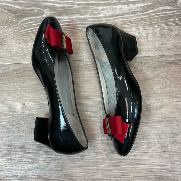 Bally of Switzerland Patent Leather Pumps - Picture 8 of 13